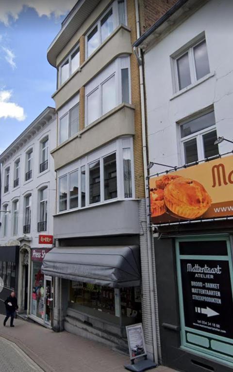 Eenvoudige Kamer Markt Geraardsbergen Eksteriør billede